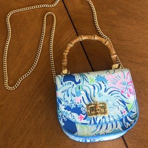 Lilly Pulitzer purse with optional shoulder strap
